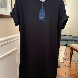 Crown & Ivey XS black sheath dress. New with tags